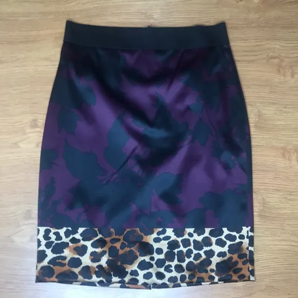 Express Purple Black and Leopard Skirt size 4 New