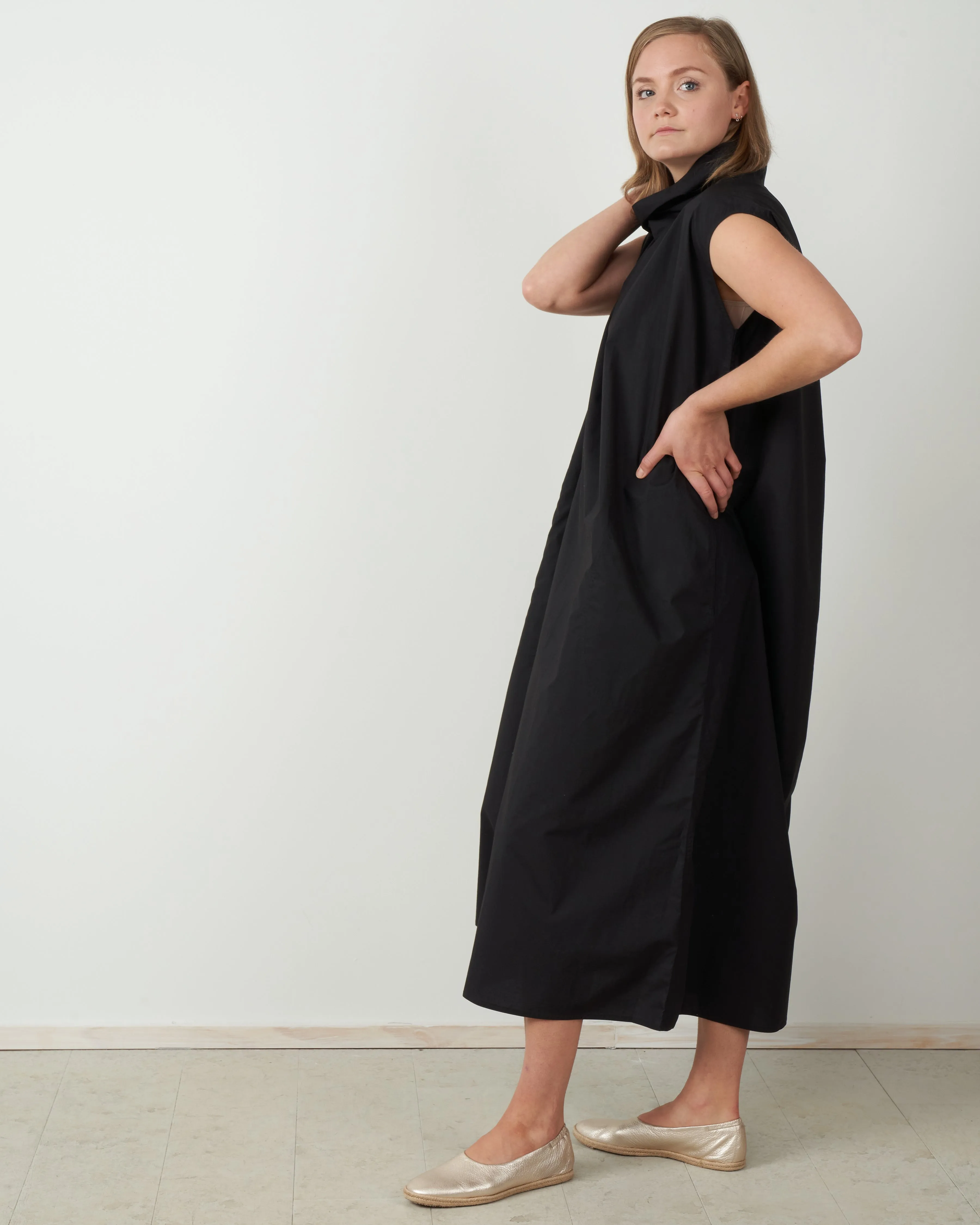 high collar a-line dress - woven jet