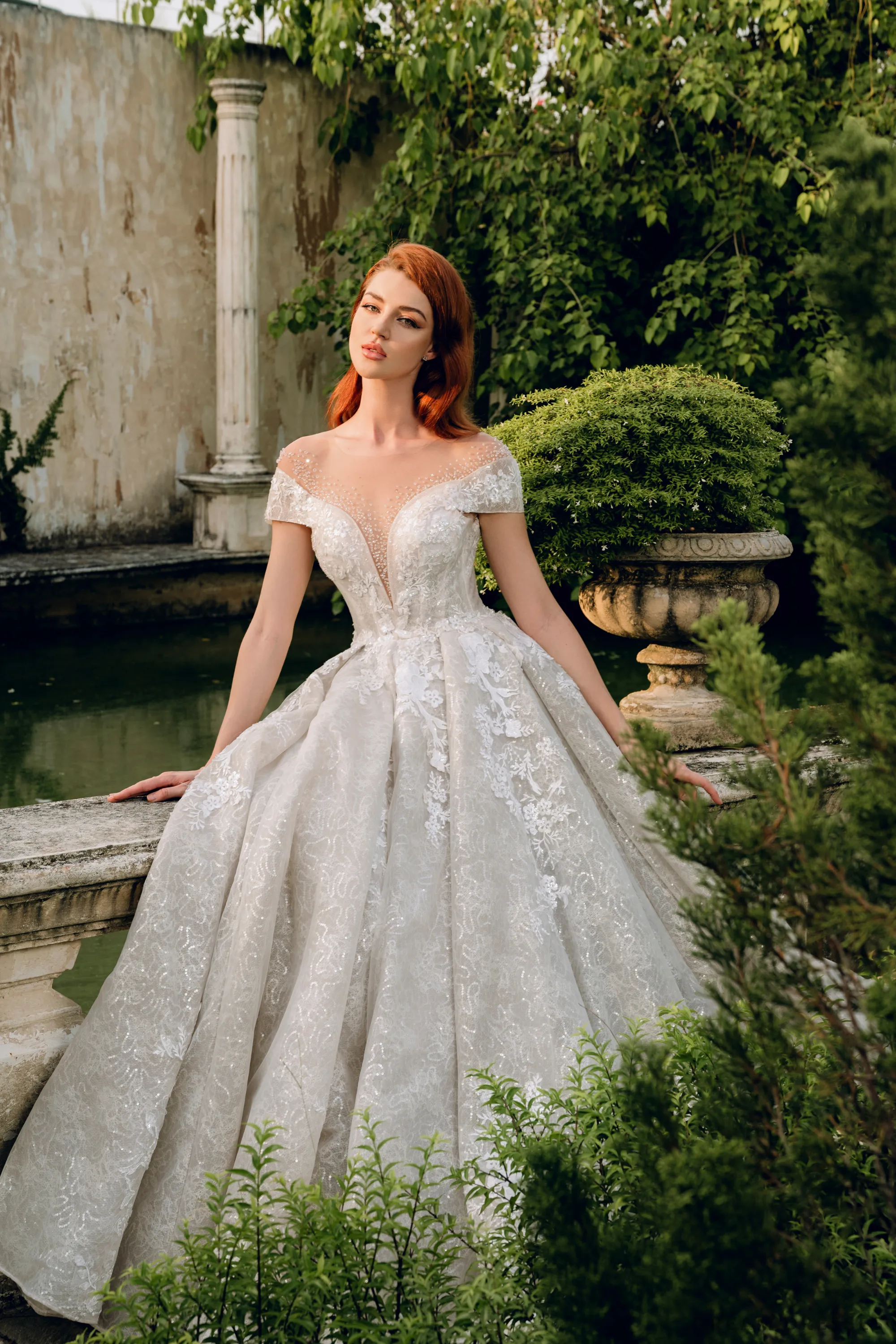 Illusion Neckline Ball Gown Wedding Dress (#VENEZIA)