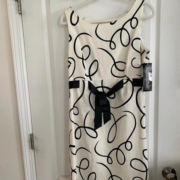 Jessica Howard black and ivory dress with black ribbon size 14 NWT