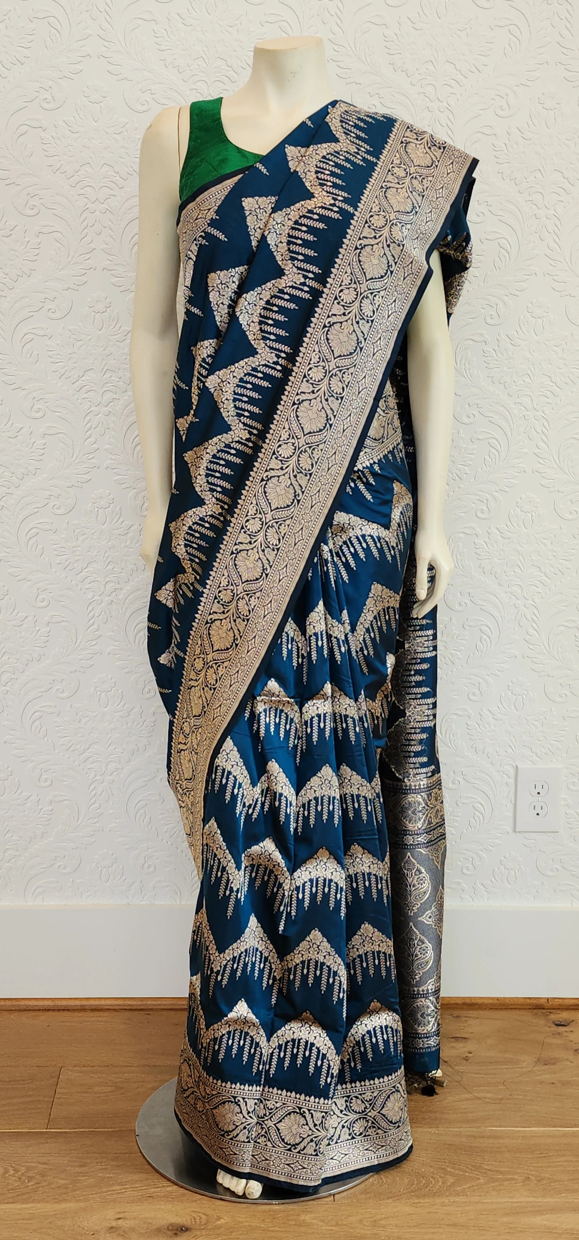Katan Banaras Saree Collection W/Blouse.