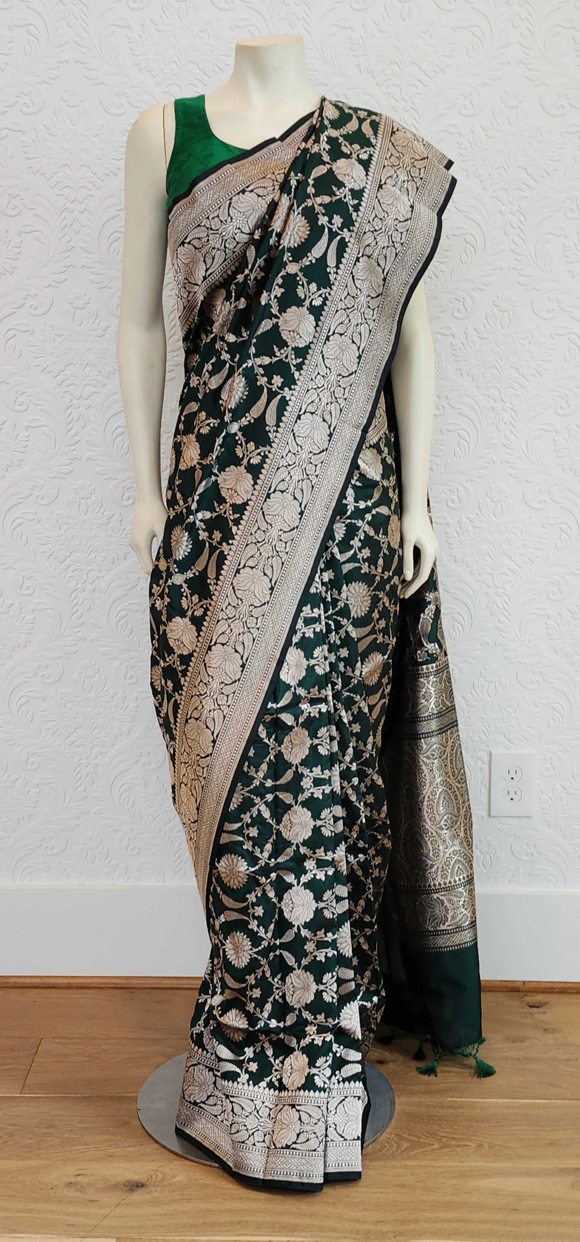 Katan Banaras Saree Collection W/Blouse.
