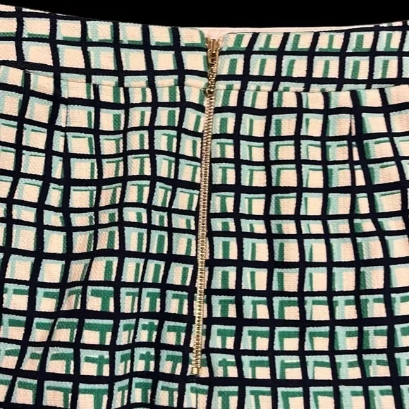 Kate Spade Judy check plaid pencil skirt. Size 6. Like new
