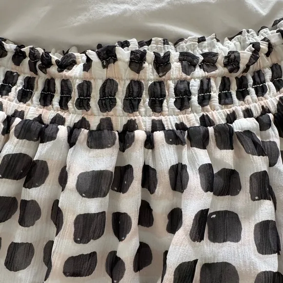 Kate Spade pink black and white knee length silk skirt.