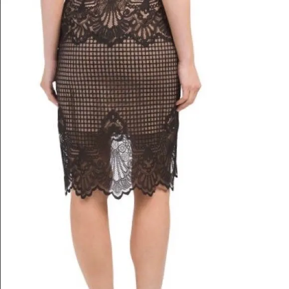 💕Kendall   Kylie Scallop Lace Skirt.Size S 🌸💕🌸