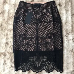 💕Kendall   Kylie Scallop Lace Skirt.Size S 🌸💕🌸