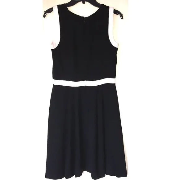 Lauren Ralph Lauren Sleeveless Sheath Dress