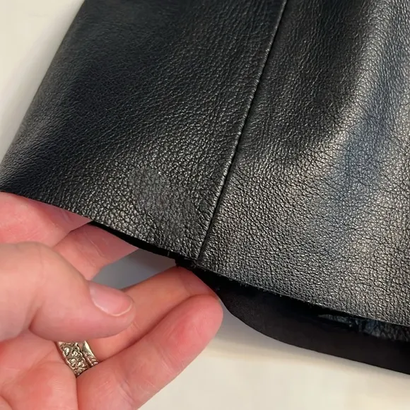 LEATHER WHITE HOUSE | BLACK MARKET SKIRT 6