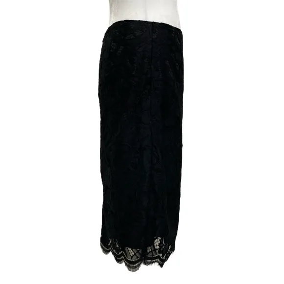 Lilly Pulitzer Black Lace Hyacinth Knee Length Pencil Skirt