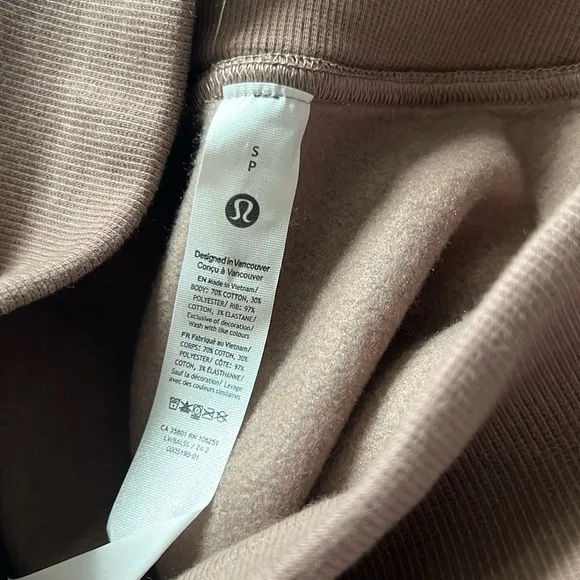 Lululemon Suba high rise mini skirt
