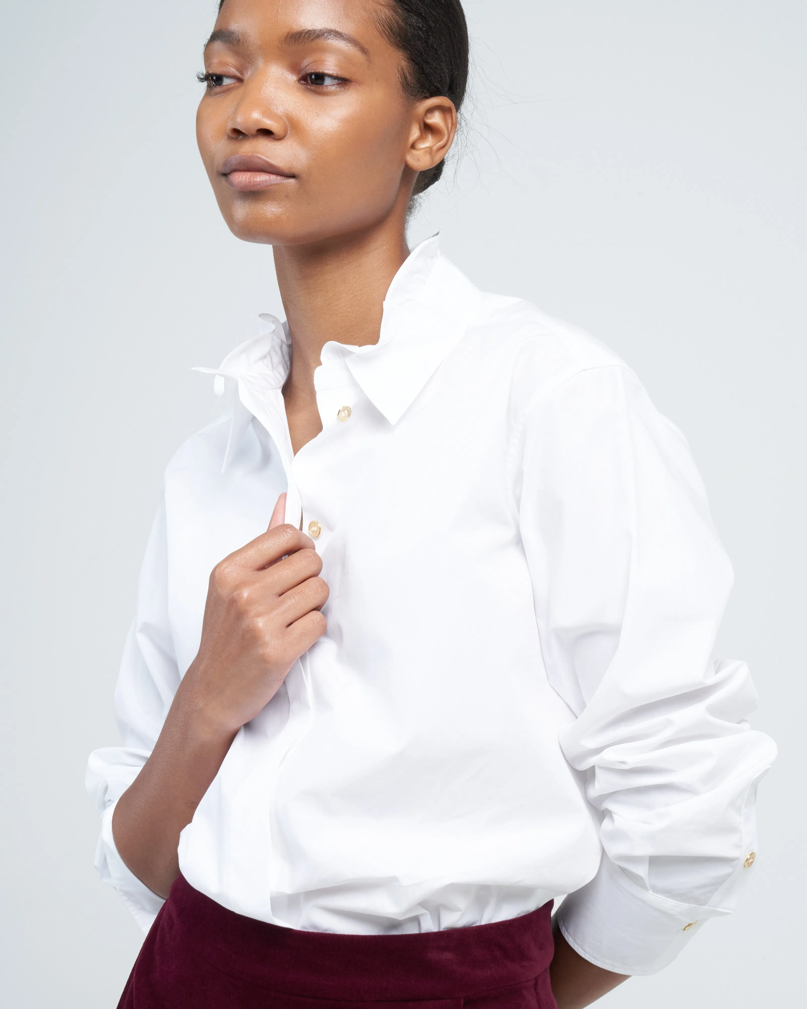 man's shirt w/ frill - white