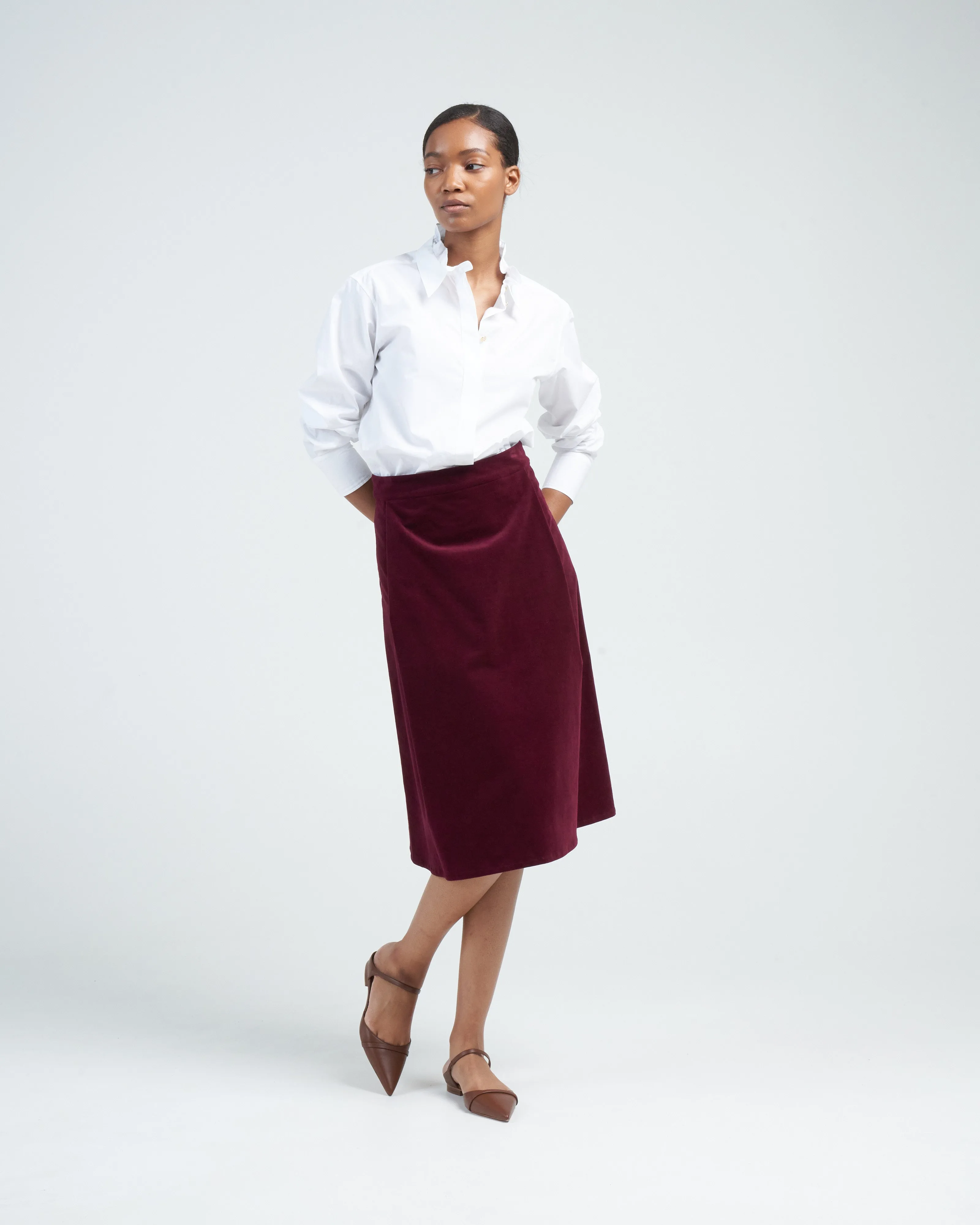 man's shirt w/ frill - white