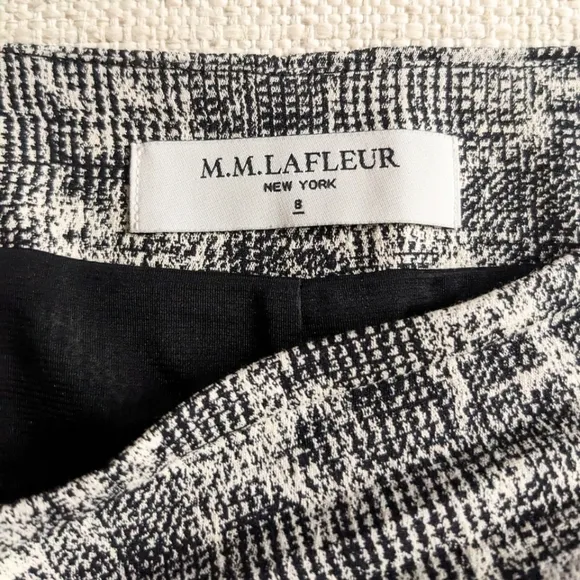 MM Lafleur Women's Size 8 Neutral Toned Noho Pencil Skirt in Crackle Print