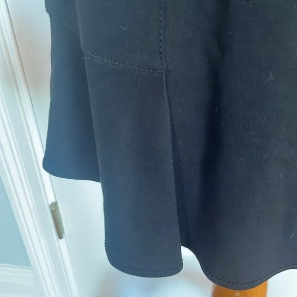 MSSP Max Studio specialty products black skirt