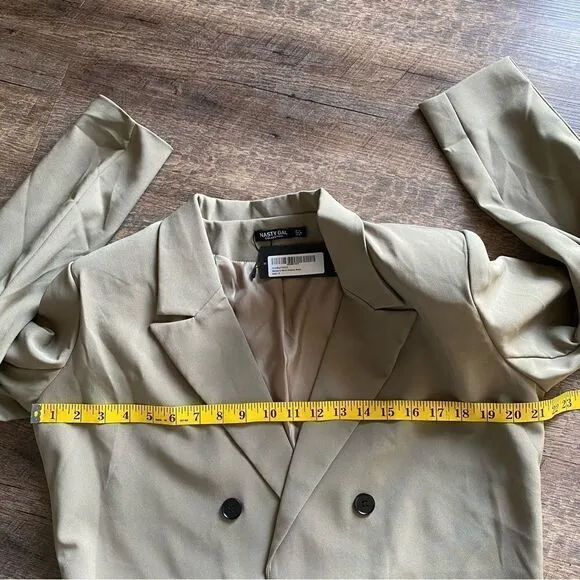Nasty Gal Cropped Jacket Taupe Brown NEW Minimalist US 4