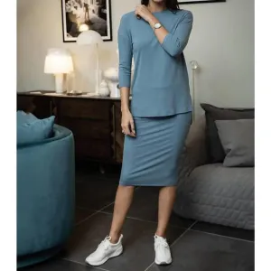 NEW DANIELLA FAYE ribbed pencil skirt in teal