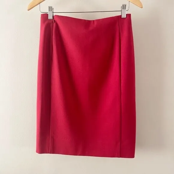 New Diane Von Furstenberg Red Knee Length Pencil Skirt w Side Zip Pockets Size 6