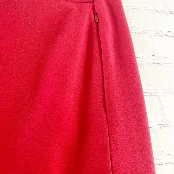 New Diane Von Furstenberg Red Knee Length Pencil Skirt w Side Zip Pockets Size 6