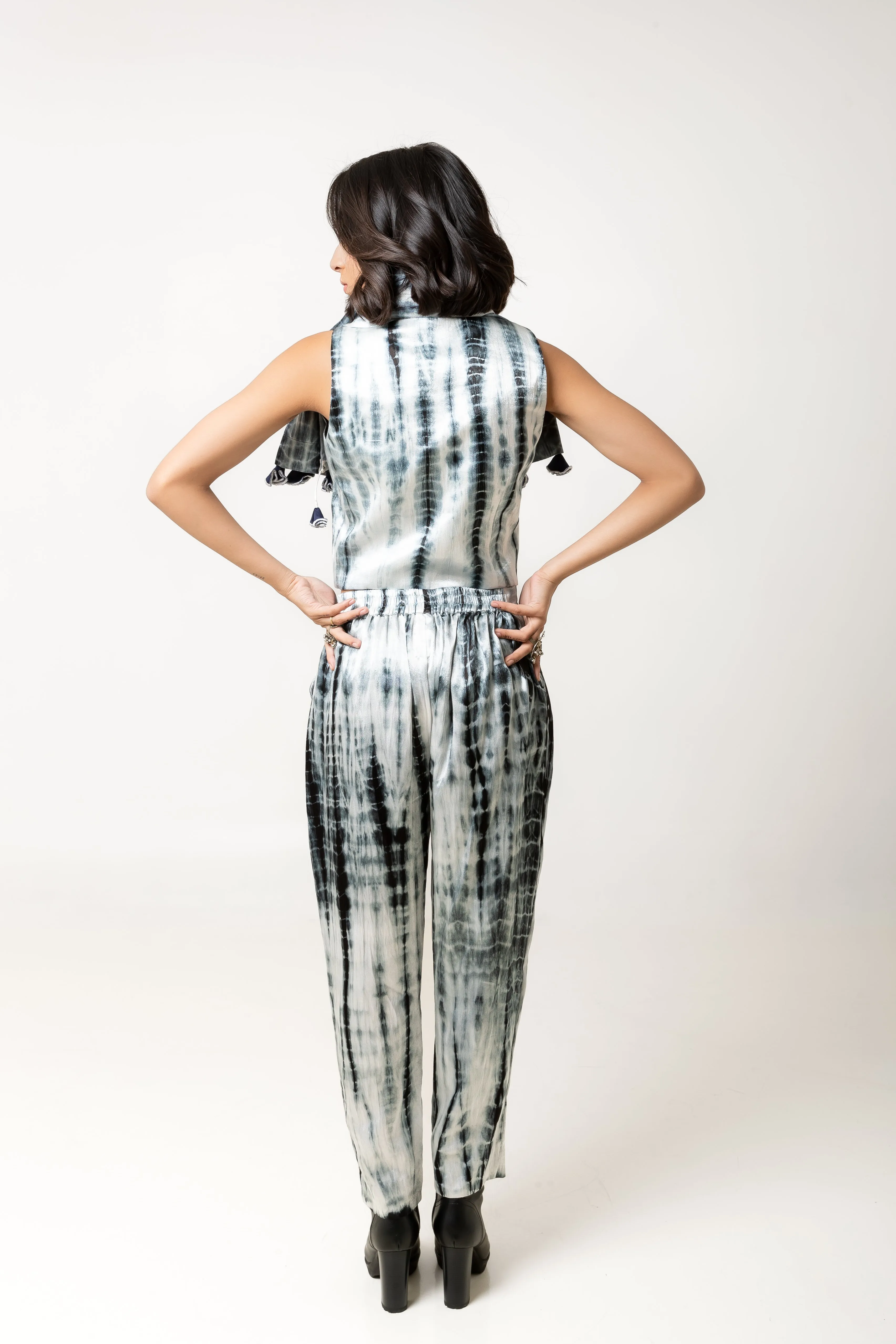 New Season Summer/Fall 2024-Jacket Tie Dyed Mashru Silk Bharat Black White -Ka-Sha - Fashion Edit Aseem