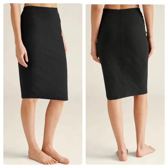 NEW Small Beyond Yoga Darkest Night Black High Rise On The Town Pencil Skirt
