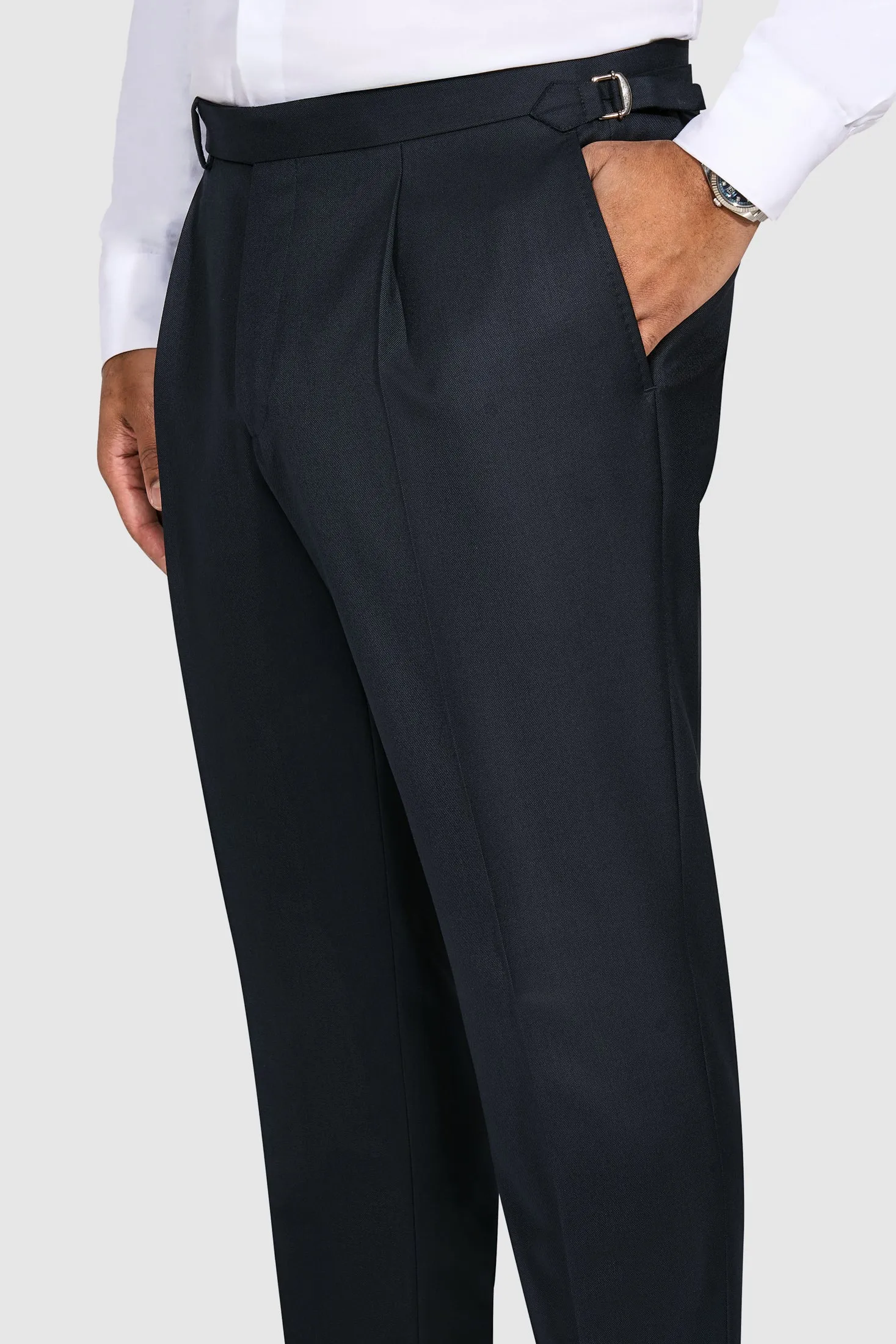 New SUITREVIEW Elmhurst Midnight Navy Pure Wool Super 120s Suit - Size 36S, 40R, 44R (Other Sizes Made To Order)