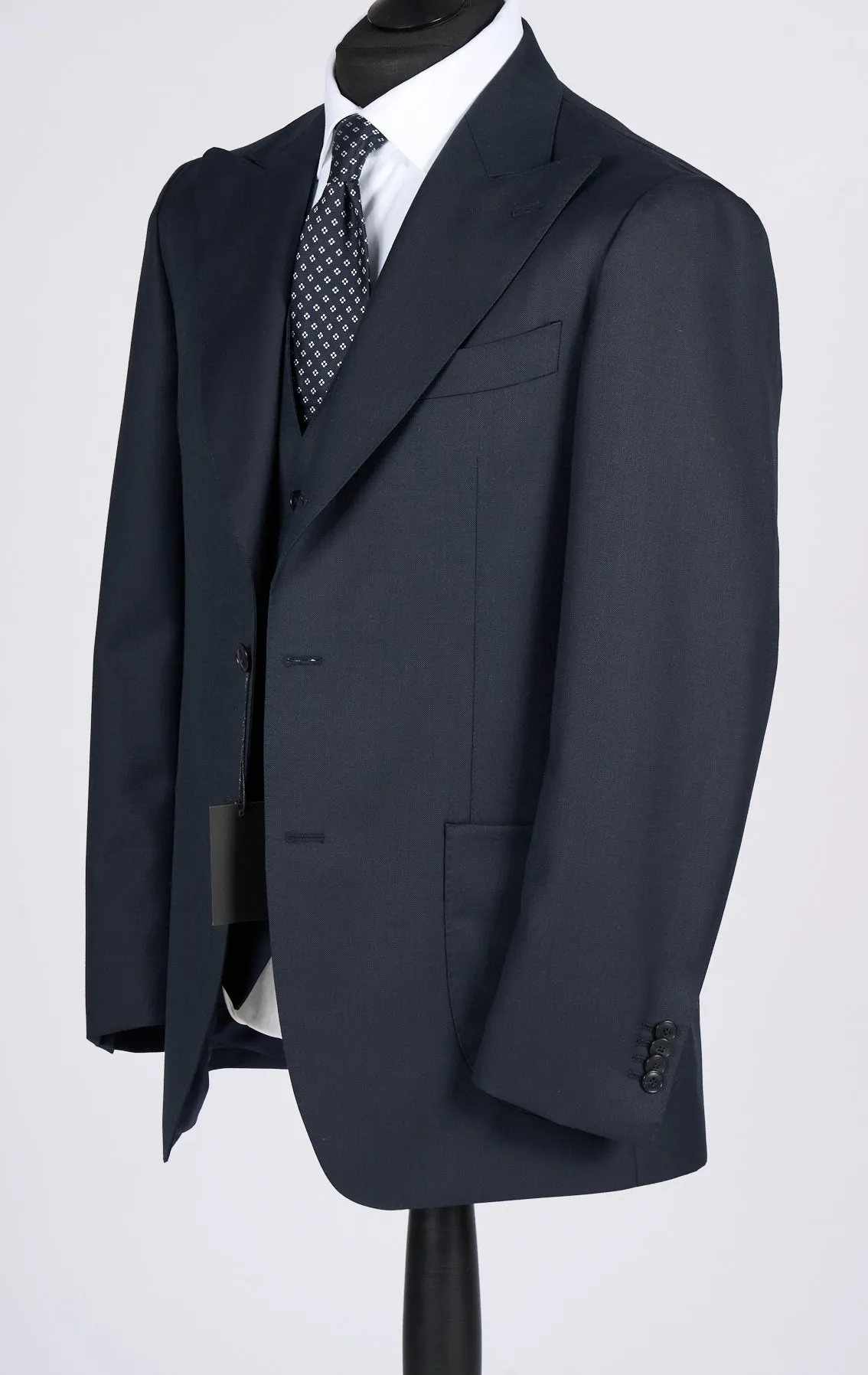 New SUITREVIEW Elmhurst Midnight Navy Pure Wool Super 120s Suit - Size 36S, 40R, 44R (Other Sizes Made To Order)