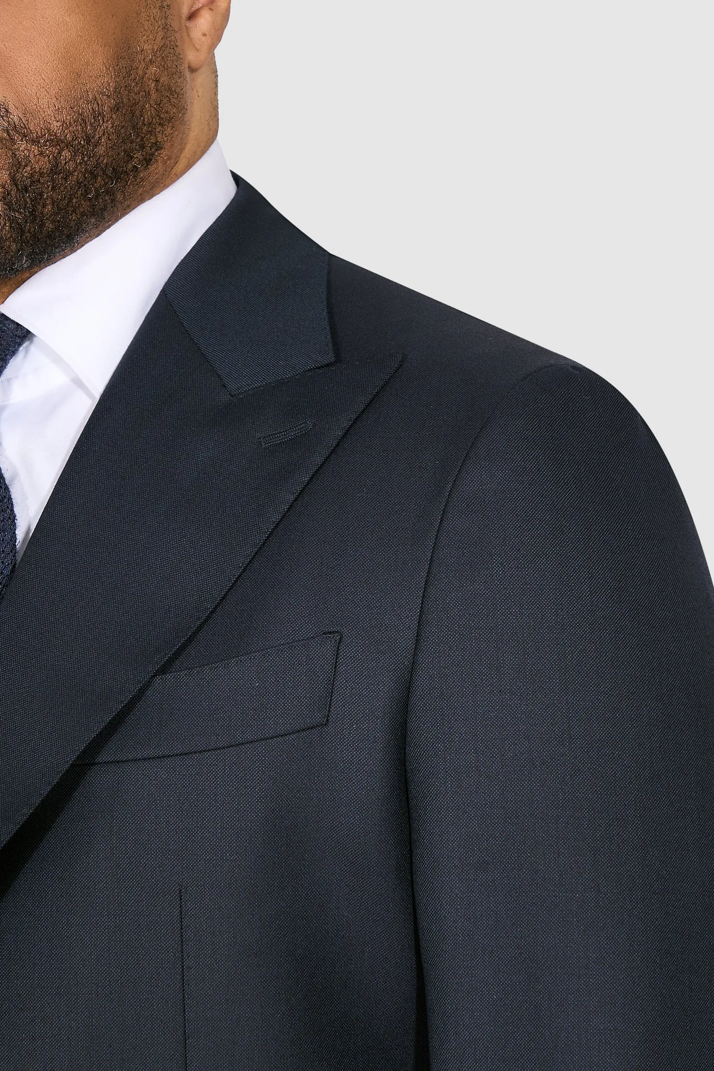 New SUITREVIEW Elmhurst Midnight Navy Pure Wool Super 120s Suit - Size 36S, 40R, 44R (Other Sizes Made To Order)