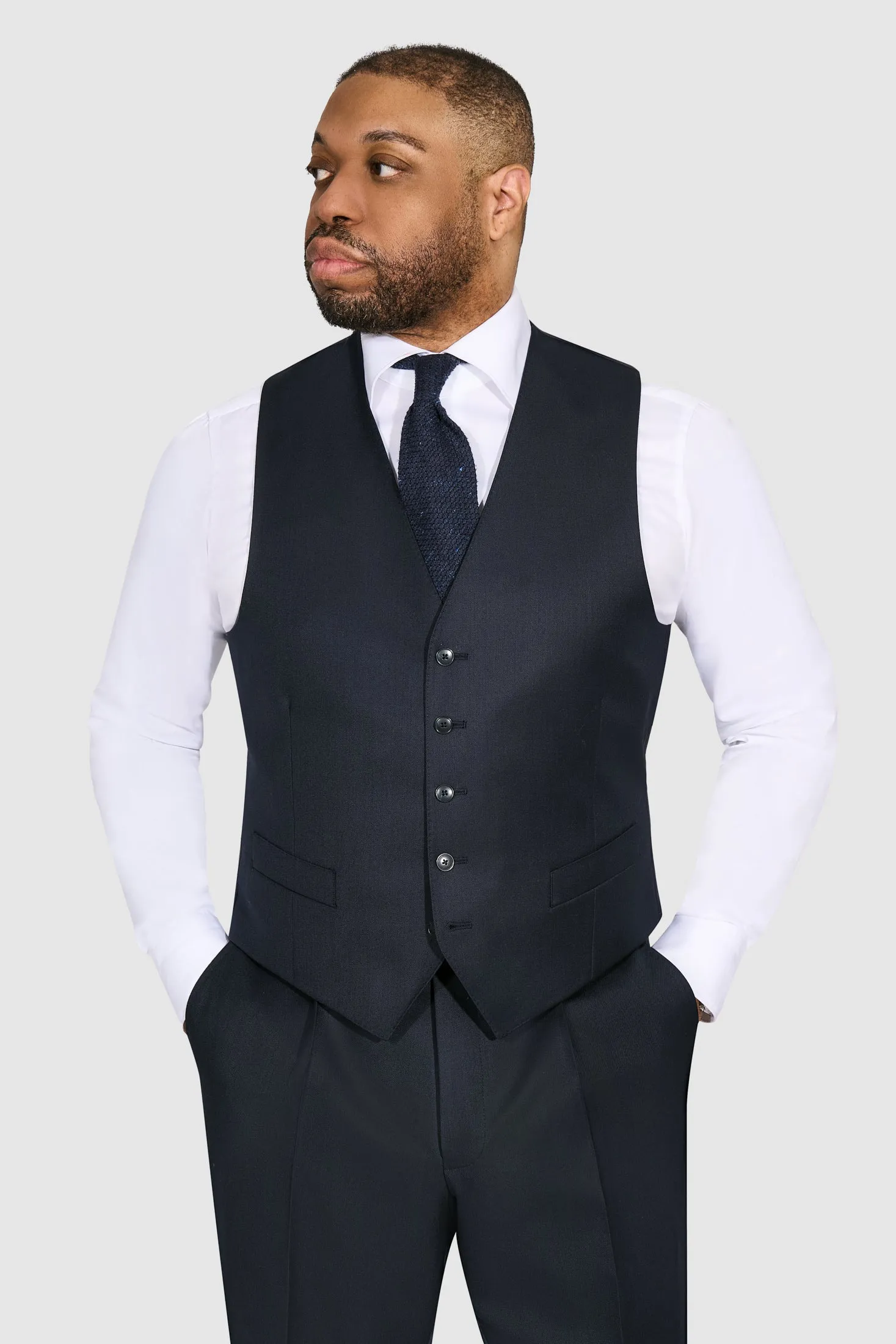New SUITREVIEW Elmhurst Midnight Navy Pure Wool Super 120s Suit - Size 36S, 40R, 44R (Other Sizes Made To Order)