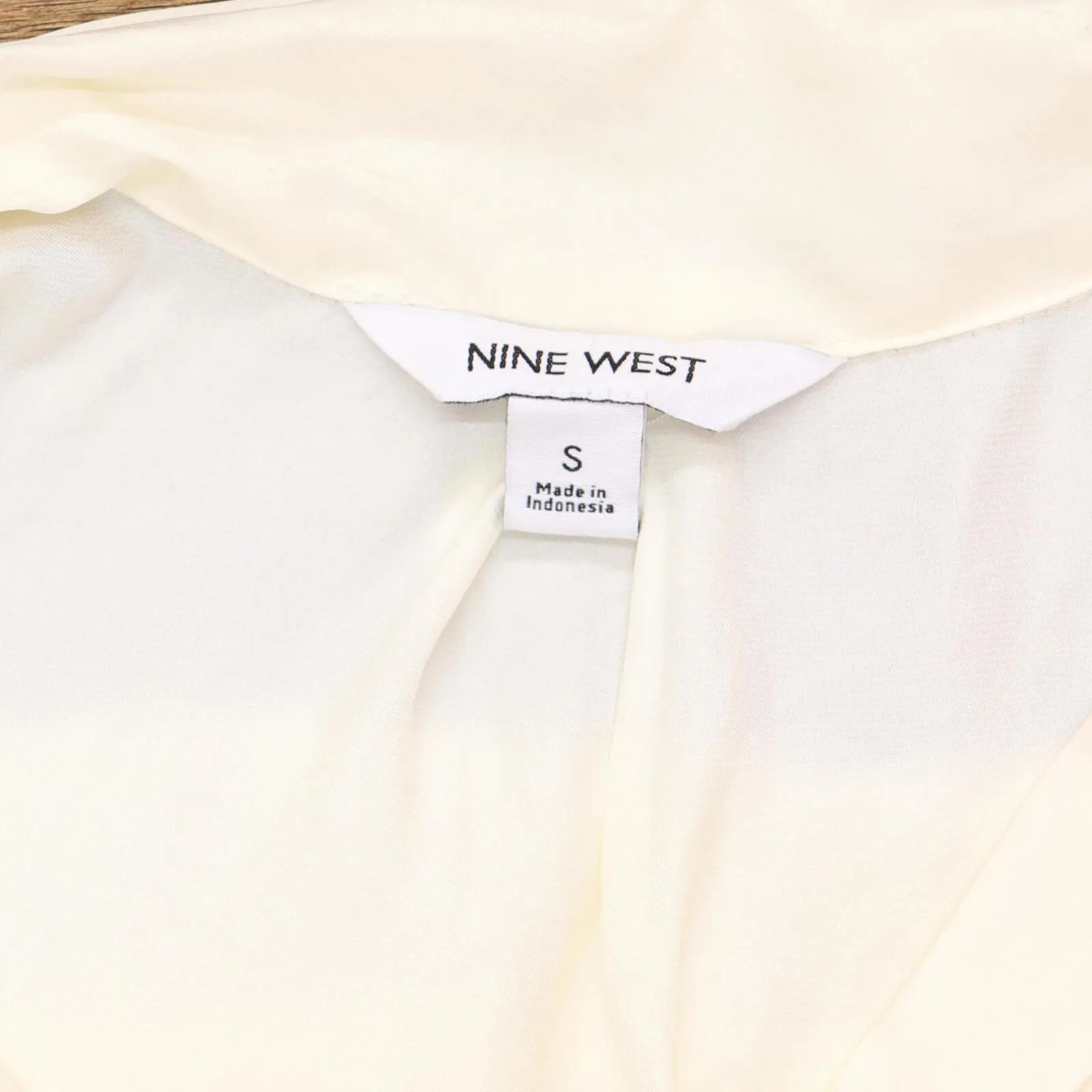Nine West Womens Button Up Woven Collared Shirt Top 1661b3c3366953 Off White S