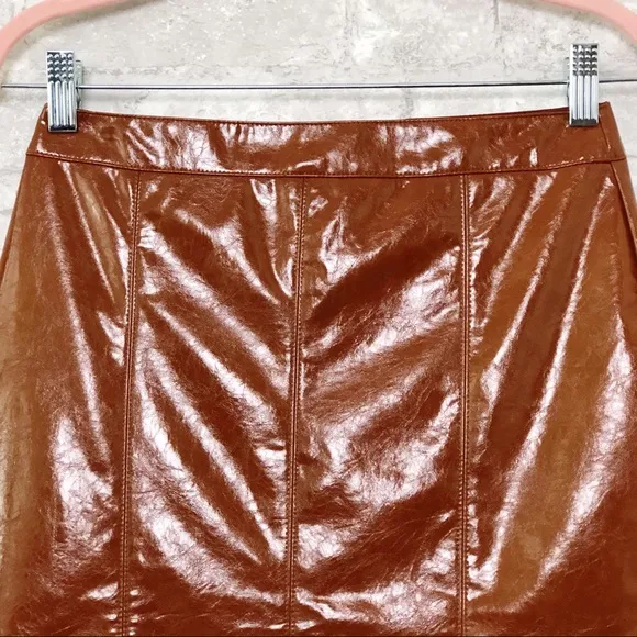 NWOT BISHOP   YOUNG Brown Vegan Faux Leather Pencil Skirt Size Small