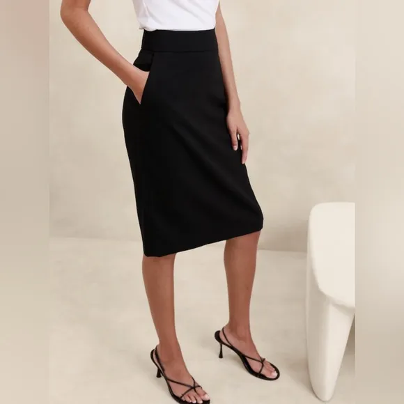 NWT Banana Republic Siena Wool Black Pencil Skirt Size 10P