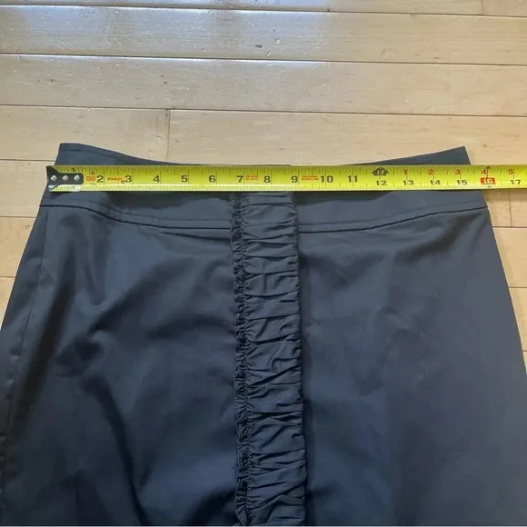 NWT TALBOTS Black Cotton Ruffle Front Button Spring Pencil skirt size 4