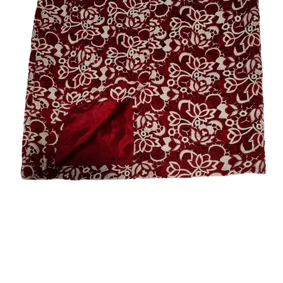 NWT Talbots Size 6 Pencil Skirt Red &amp; White Crochet Floral Overlay Red Lined