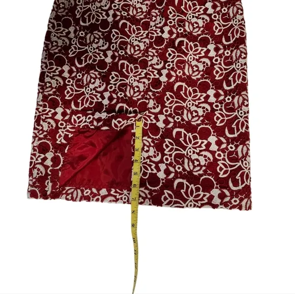 NWT Talbots Size 6 Pencil Skirt Red &amp; White Crochet Floral Overlay Red Lined