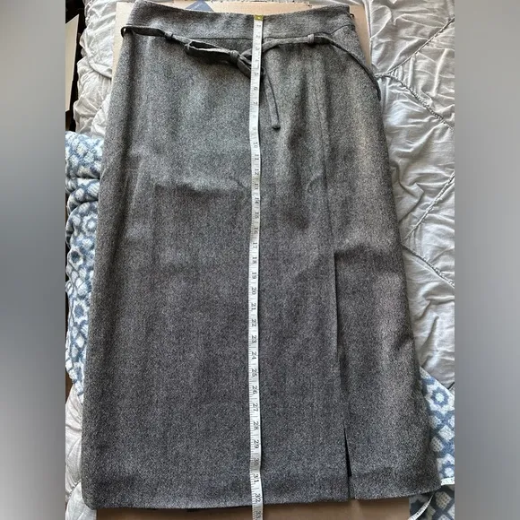 NWT Tombolini Wool Pencil skirt - Made in Italy- Size 46
