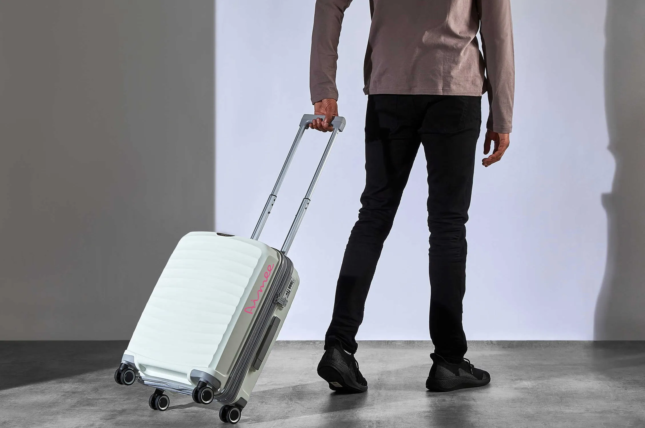 Official Love Island Sunwave Cabin Suitcase - Personalised