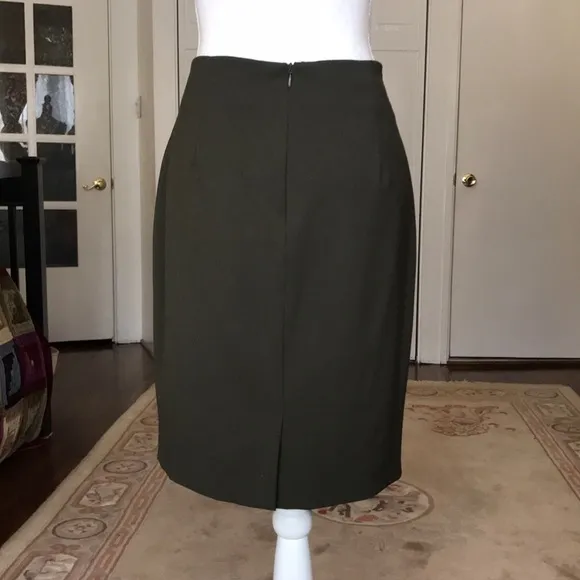 Piazza Sempione  wool pencil skirt in olive green color