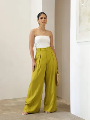 Pleat Detail Straight Leg Pant