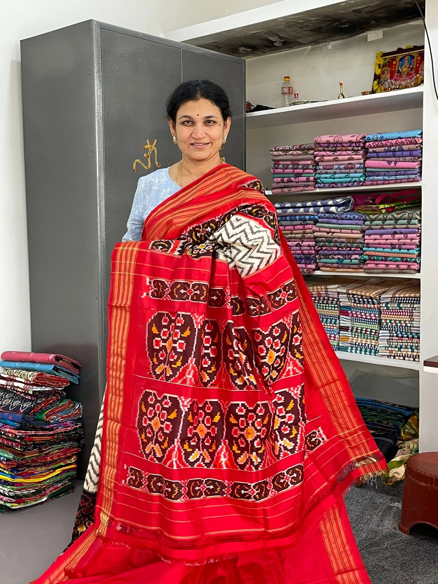 PP110122004 - Pochampally Silk Saree