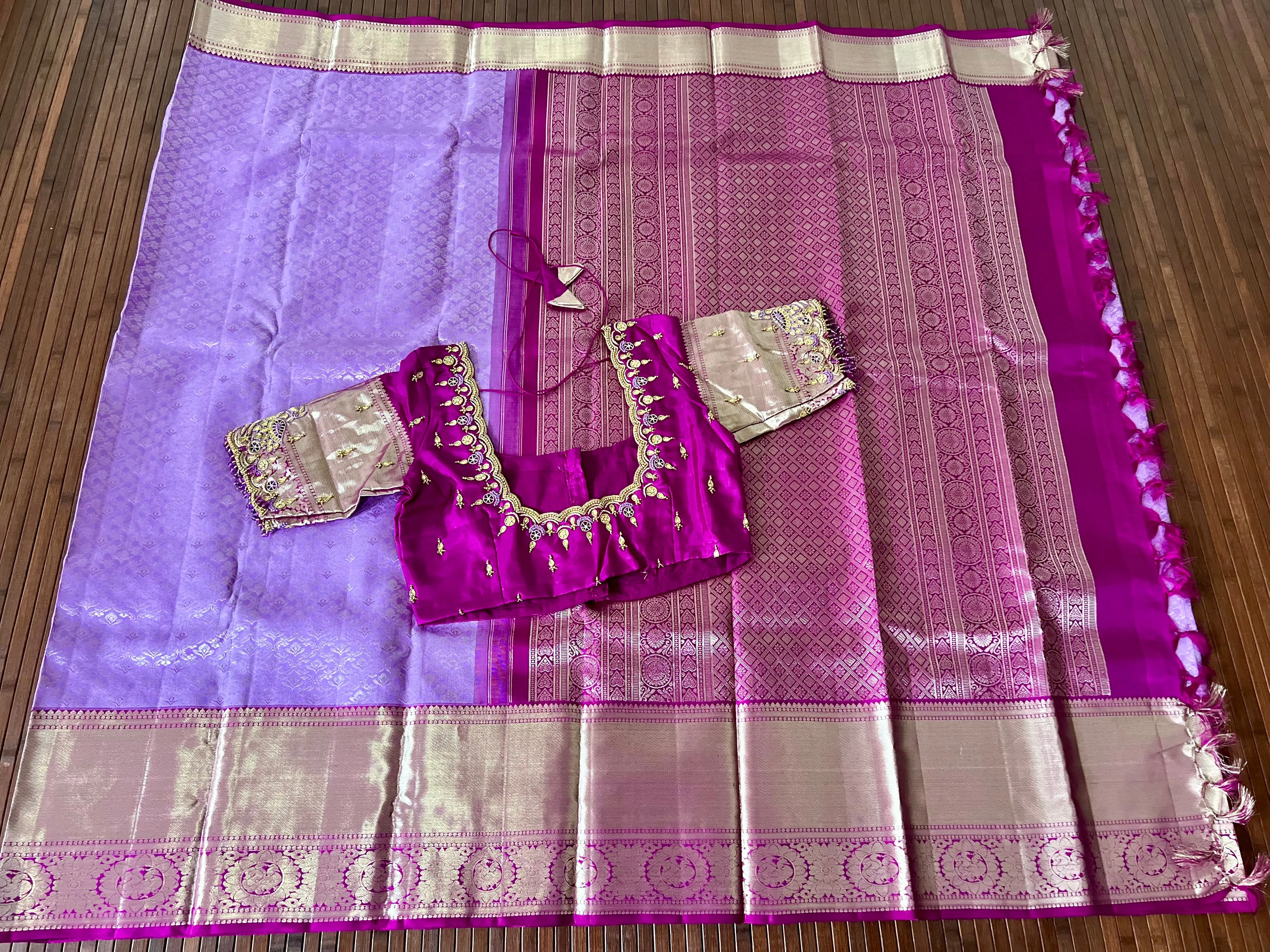 Pure Kanchipattu / Kanjeevaram Saree