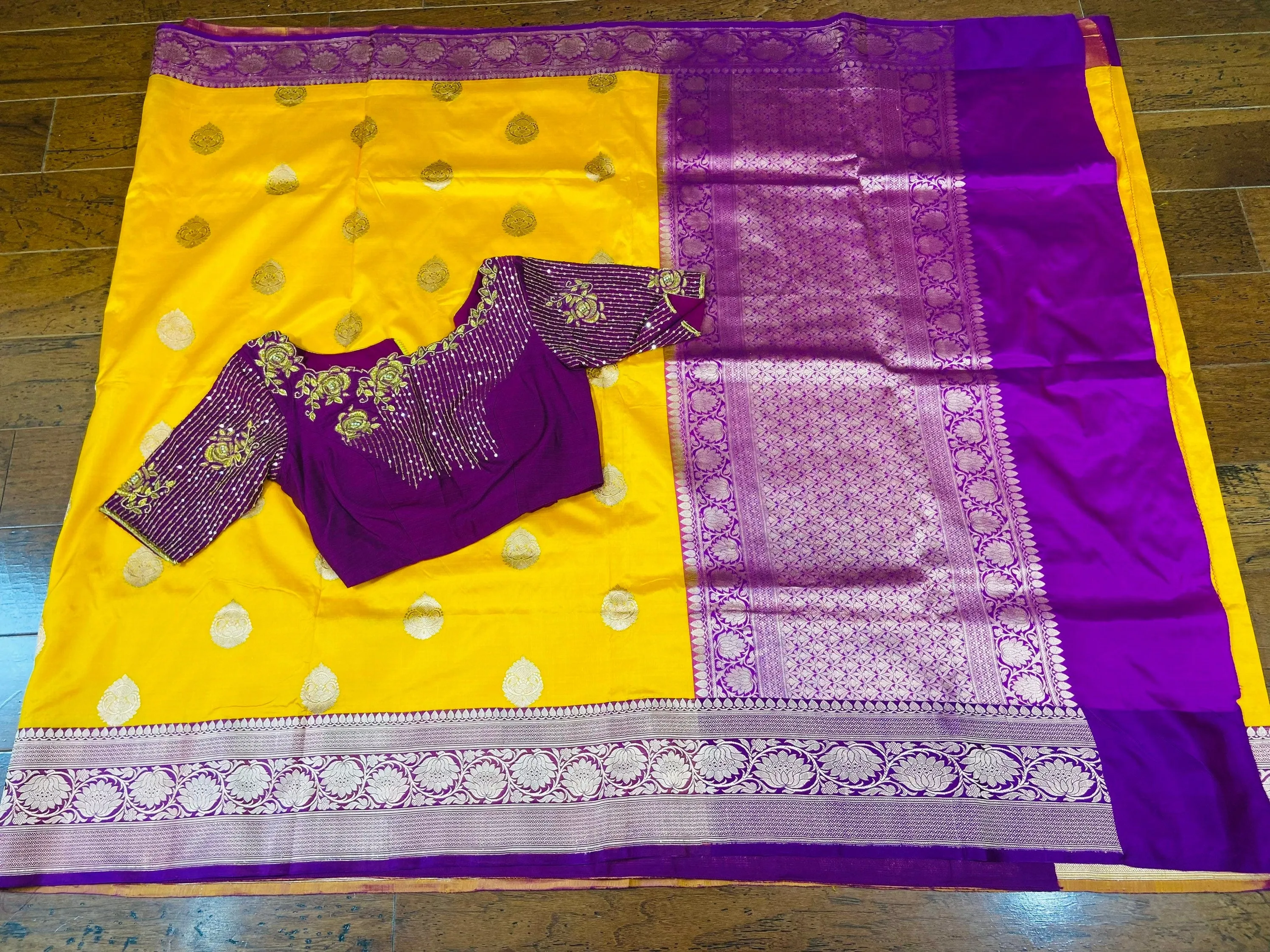 Raw mango saree inspired,Lyte weight Sarees online,South Indian Sarees,Pure Banaras Sarees,Saree Blouse, handloom saree,yellow saree NIHIRA