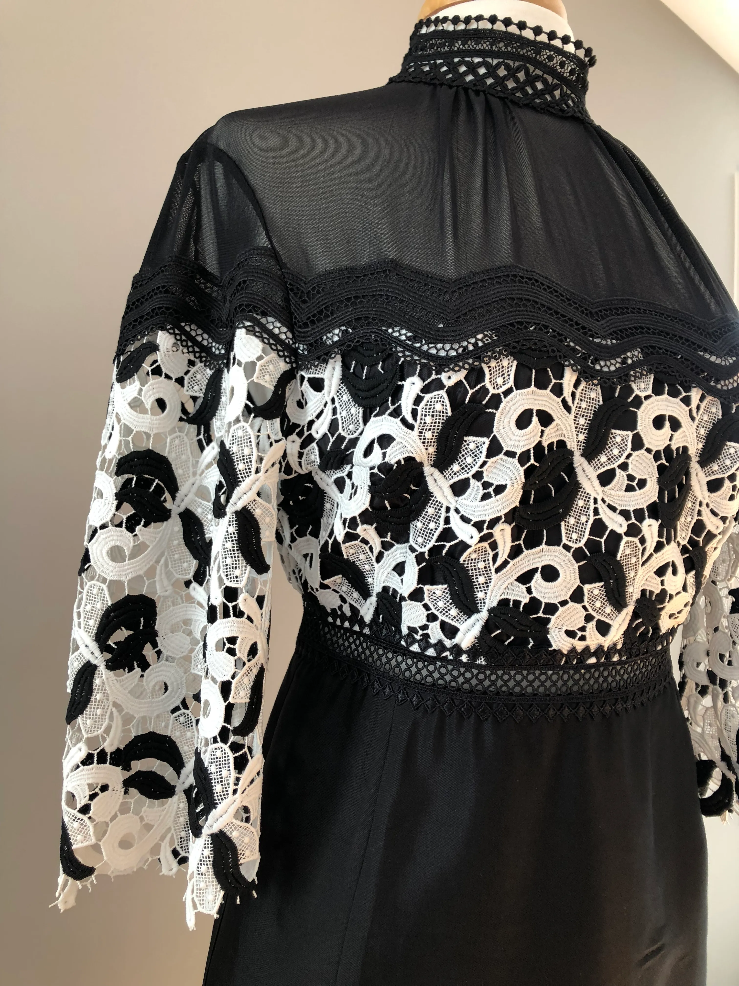 RR • Lace and Satin Black and white dress