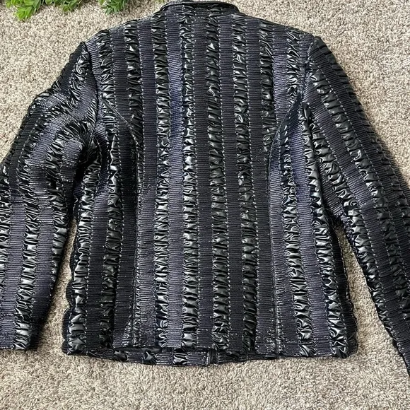 Samuel Dong jacket Sz large