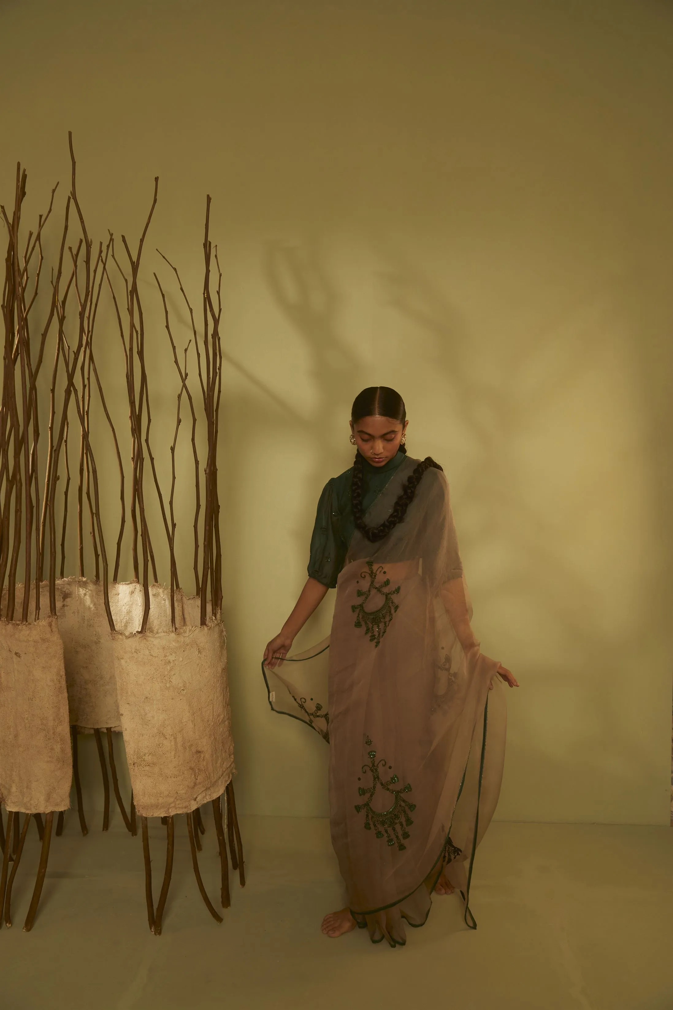 Sarang Kaur Rosedale Grey Jhoomar saree Organza silk Blouse piece Chanderi silk Jhoomar SK01187