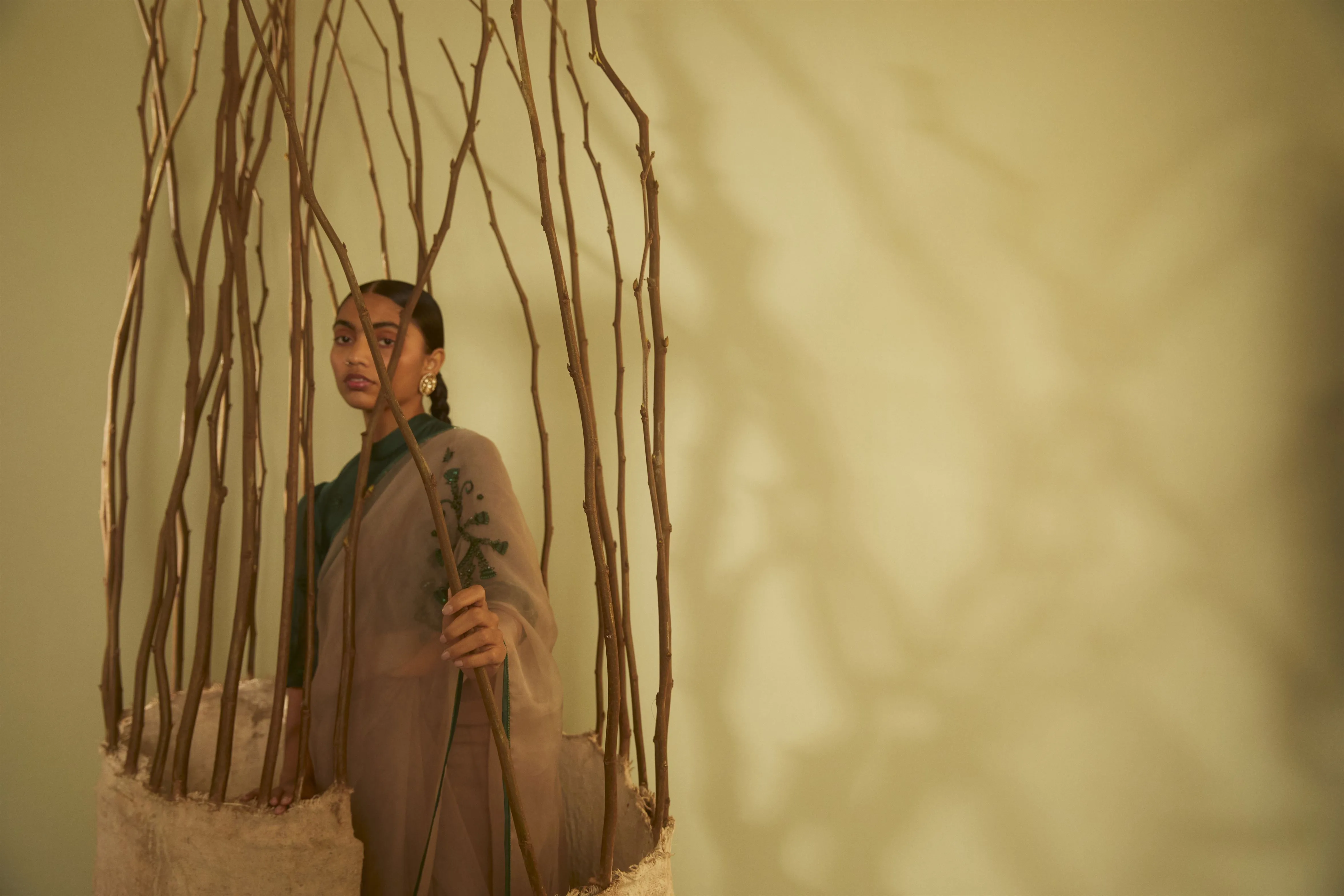 Sarang Kaur Rosedale Grey Jhoomar saree Organza silk Blouse piece Chanderi silk Jhoomar SK01187