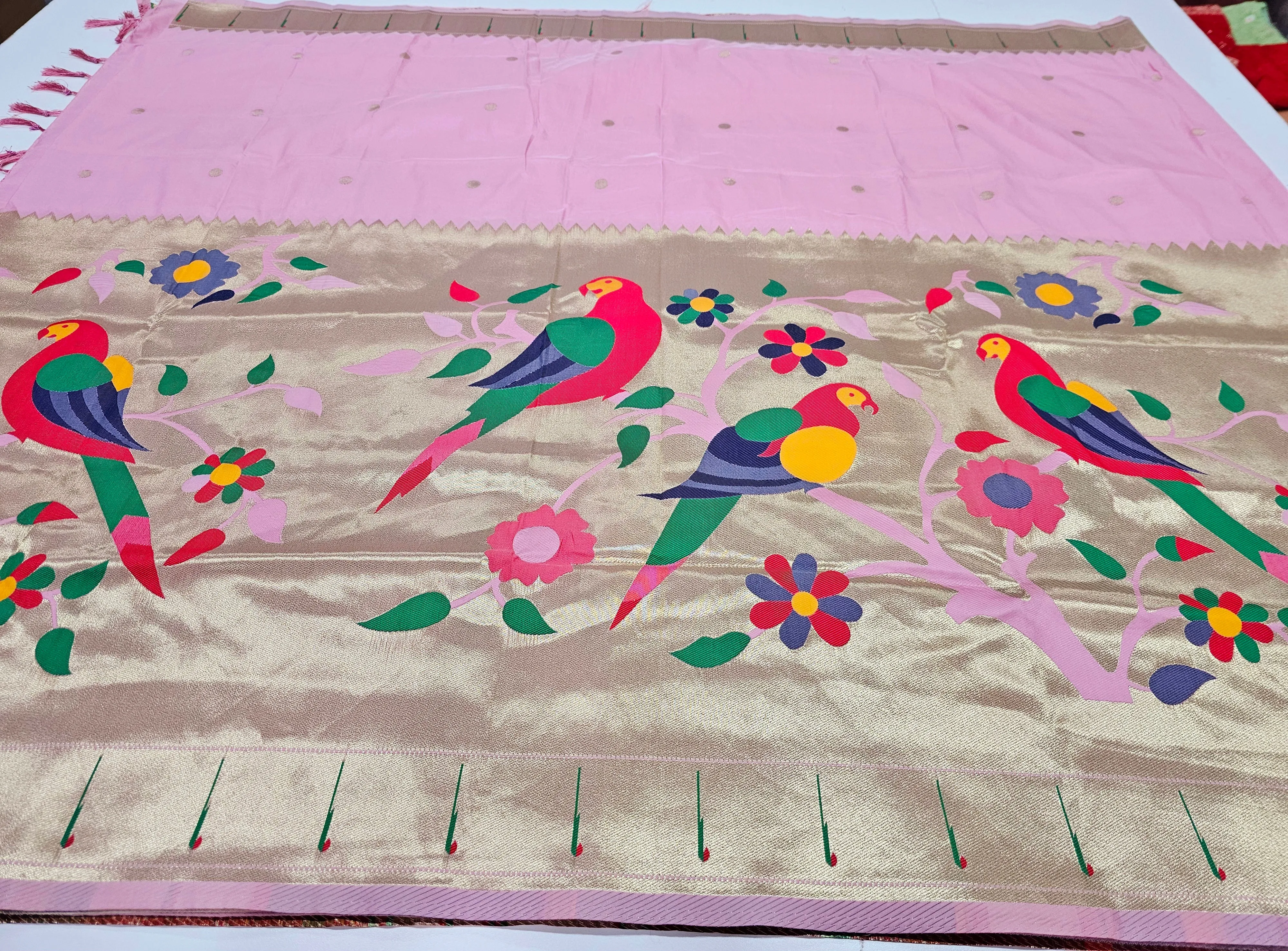 Semi Banaras Paithani saree