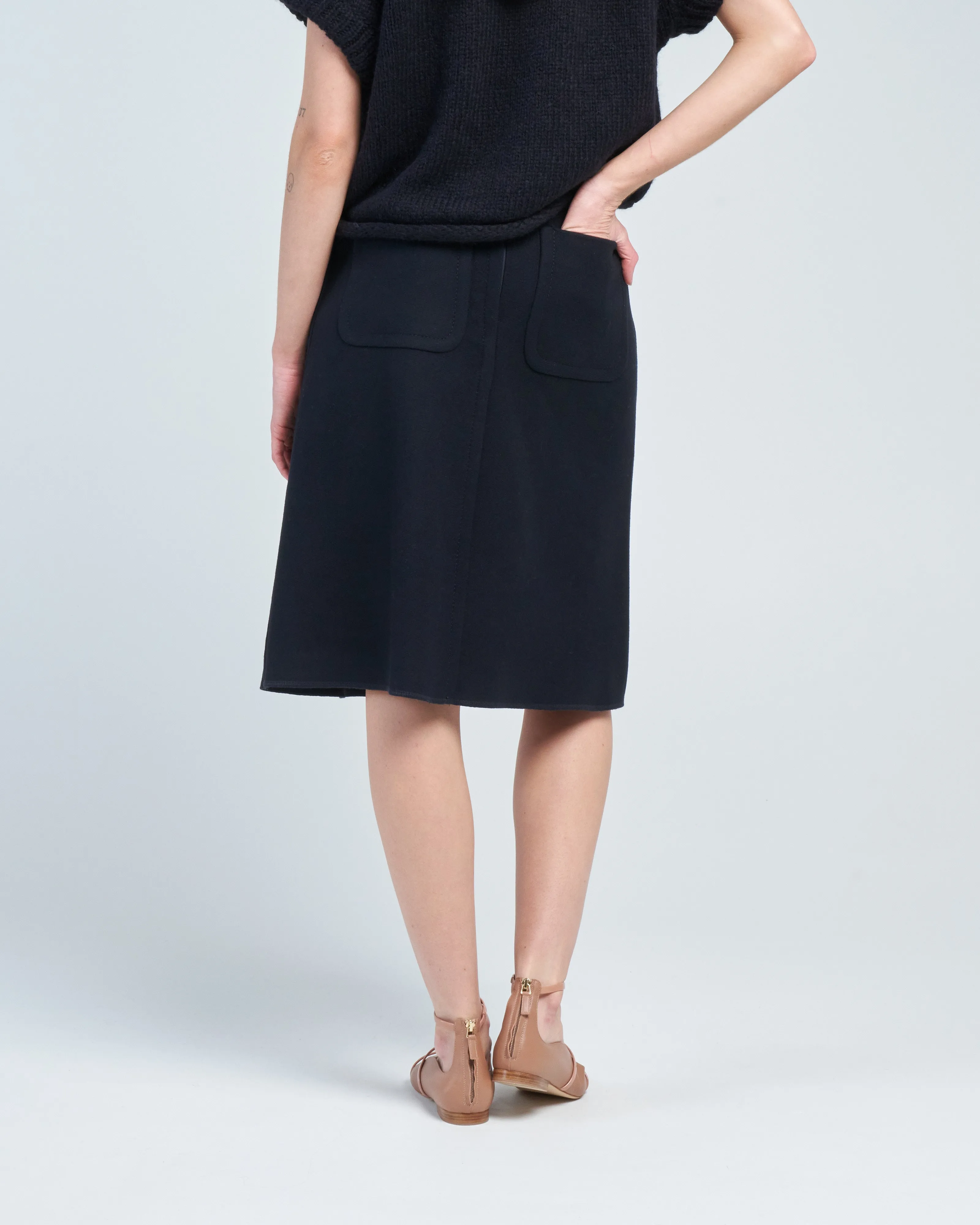skirt a