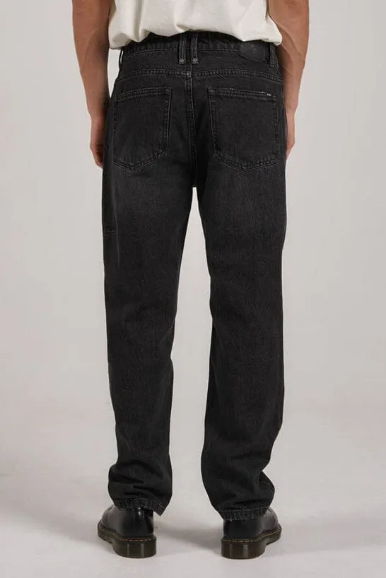 Straight Line Jean Smoke Black