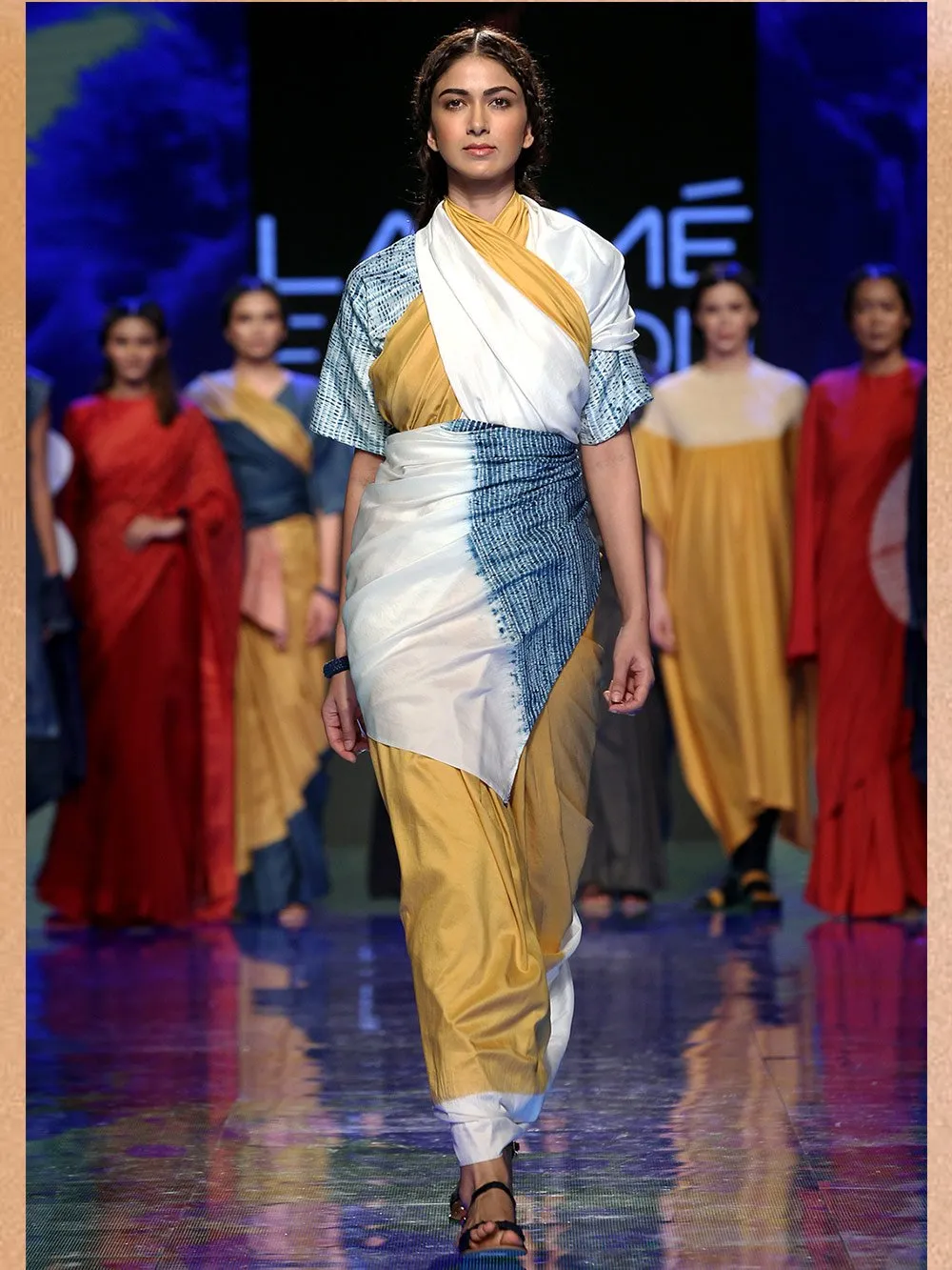 Studio Medium   I   Colour Blocked Silk Saree Shibori Pallav