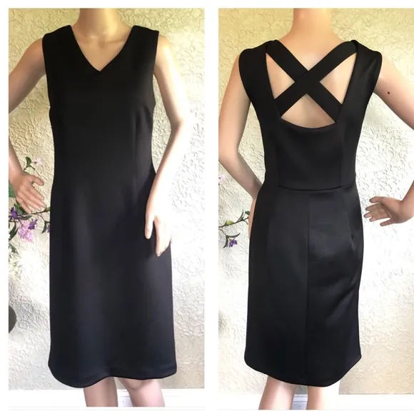 T Tahari Women’s Black Sleeveless Scuba Dress
